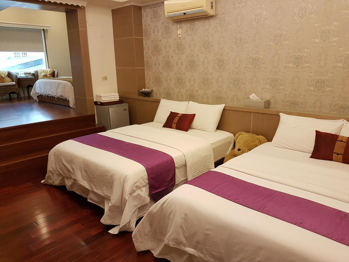 Emaly Homestay T'ai-tung Exterior foto