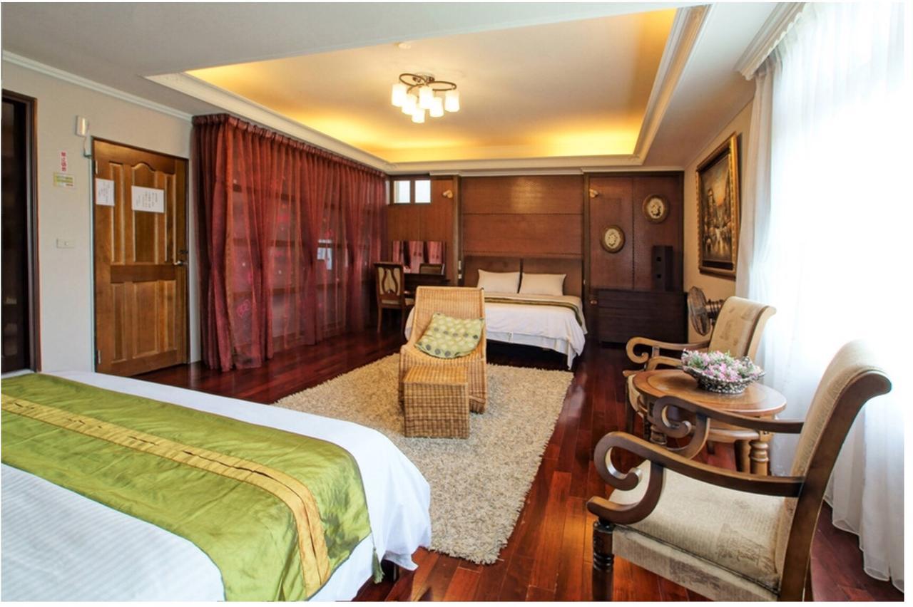 Emaly Homestay T'ai-tung Exterior foto