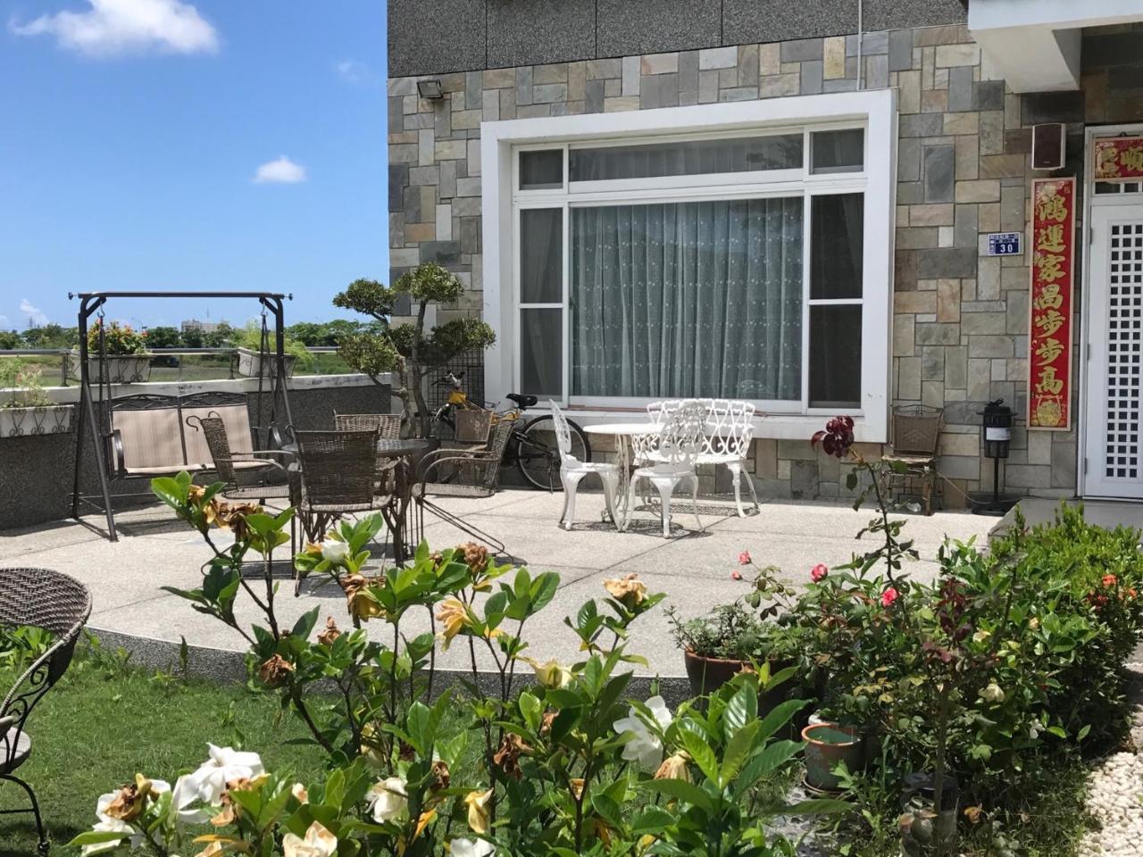 Emaly Homestay T'ai-tung Exterior foto